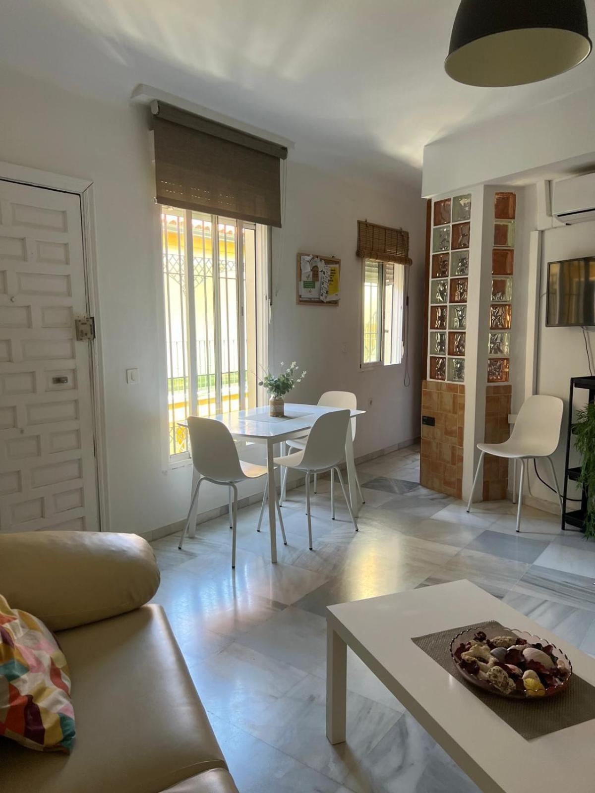 Duplex With Terrace Santa Rufina Apartment Sevilla Exterior foto